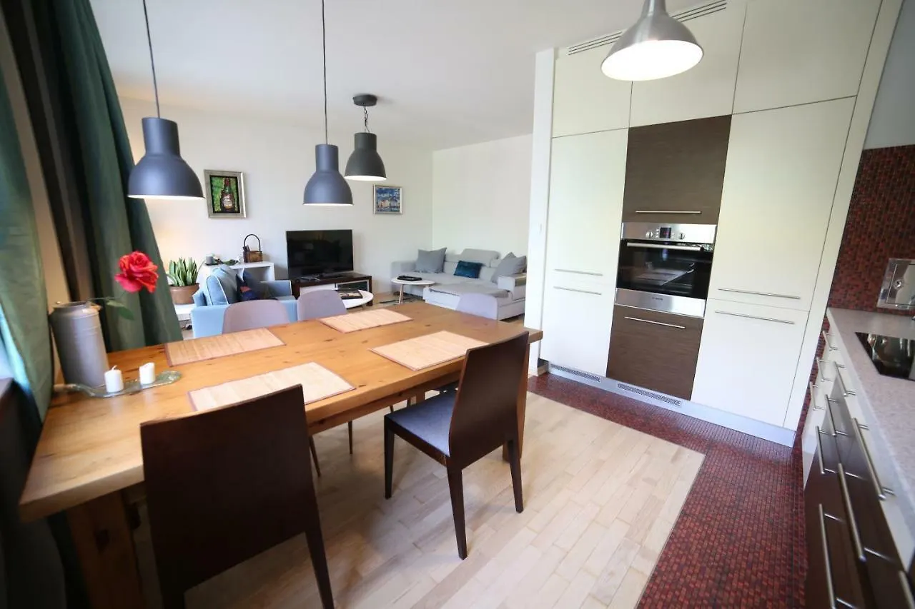 Aski Powisle Copernicus Apartment Warschau Polen
